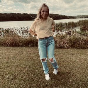 Meet your Posher, Haylee